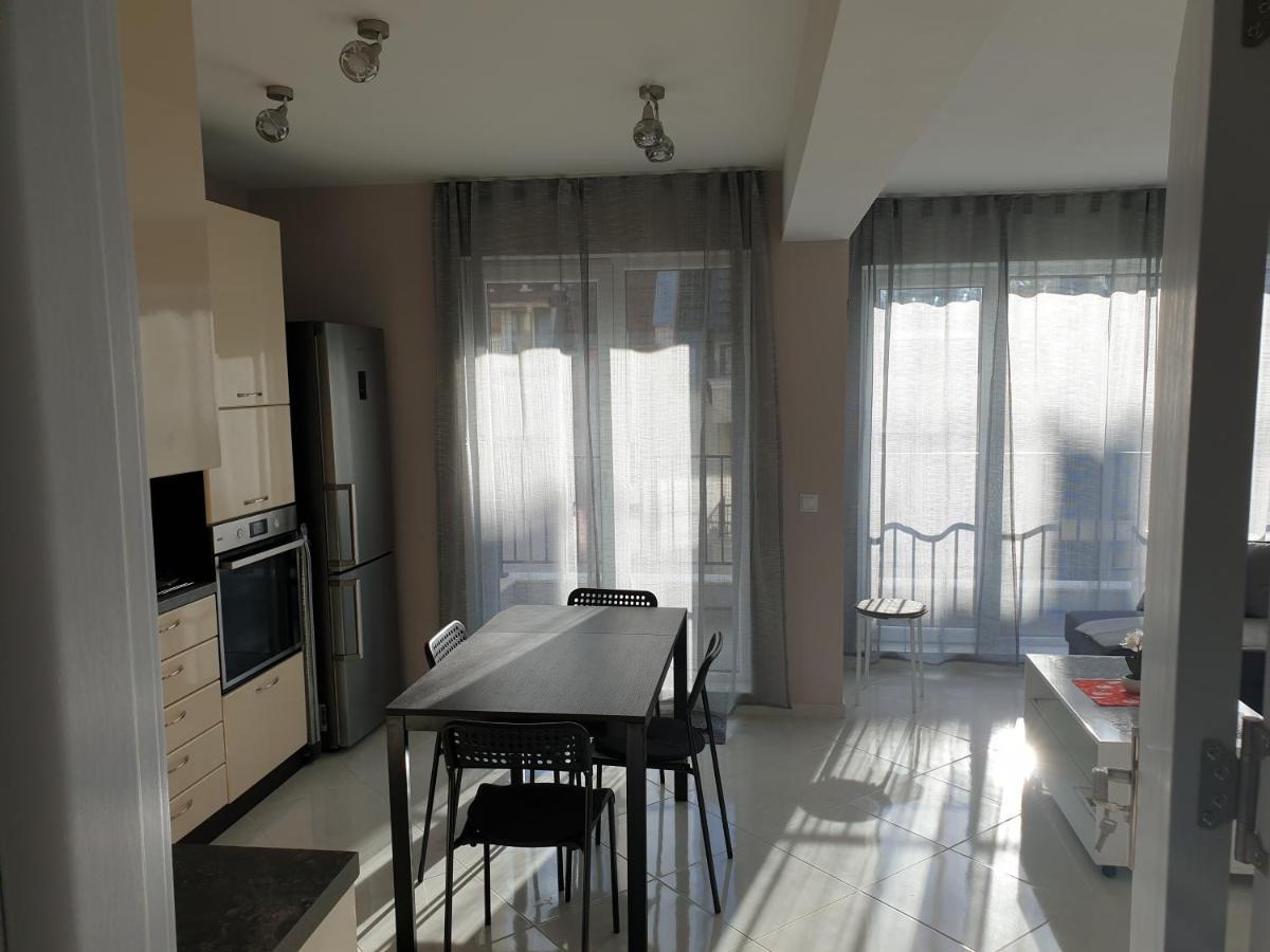 New The Twins Varna Two-Bedroom, Apt 5 At 15 Tsani Ginchev Street, Floor 3 Exterior photo
